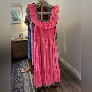 Vineyard Vines hot pink Ruffle dress